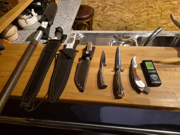 Unterschiedliche kalte Waffen