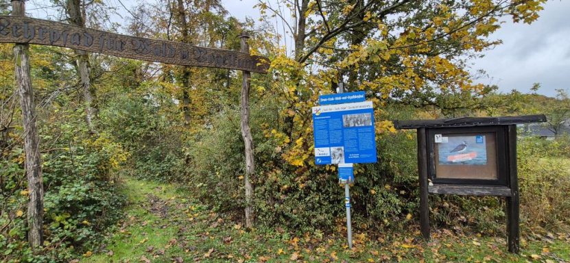 Eingang zum Lehrpfad